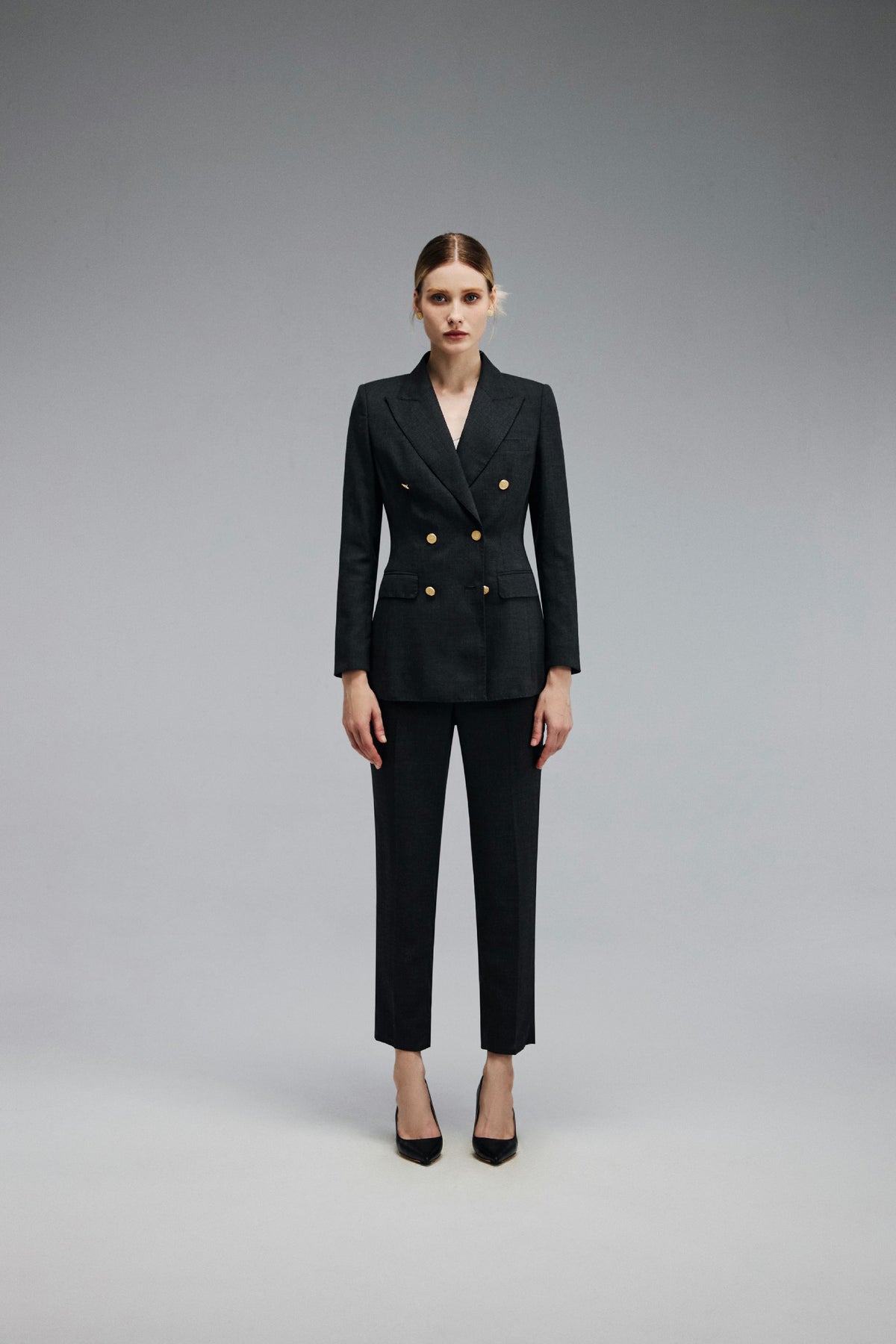 LC ACE™ Charcoal Gray Textural Double-breasted Blazer Styling