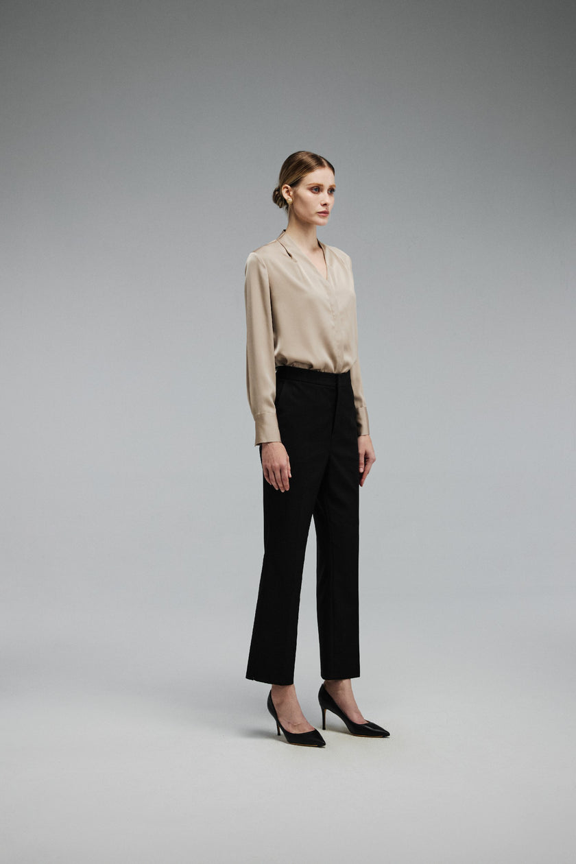 EV Sush™ Riva Champagne Ruched V-neck Shirt