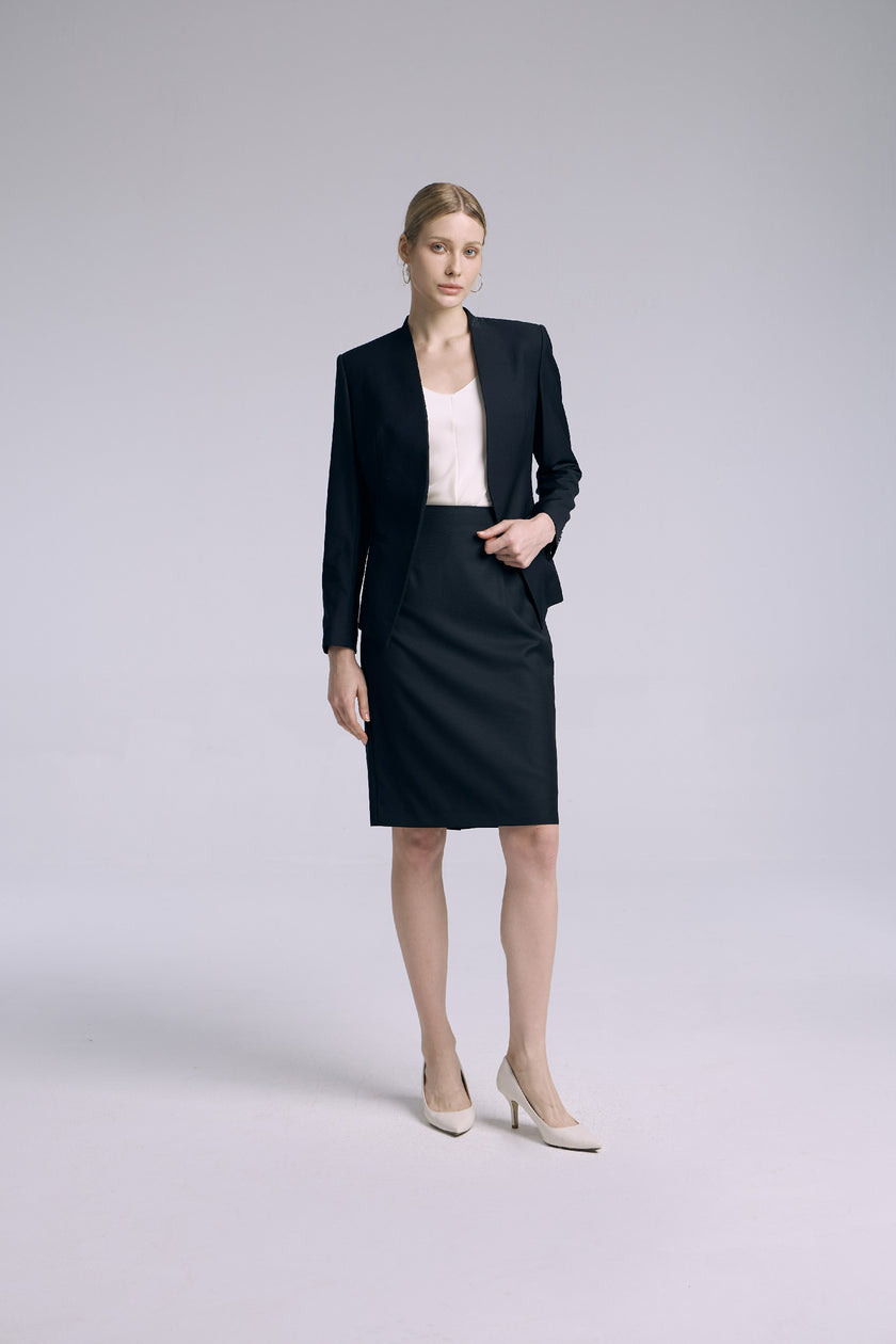 EV LéSuit™ Yale Black Collarless Blazer