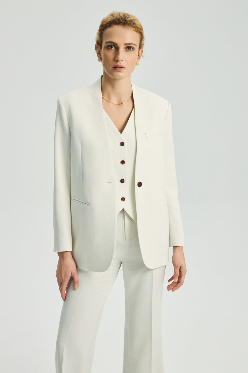 EV LéSuit™ White Removable Inner Vest Blazer