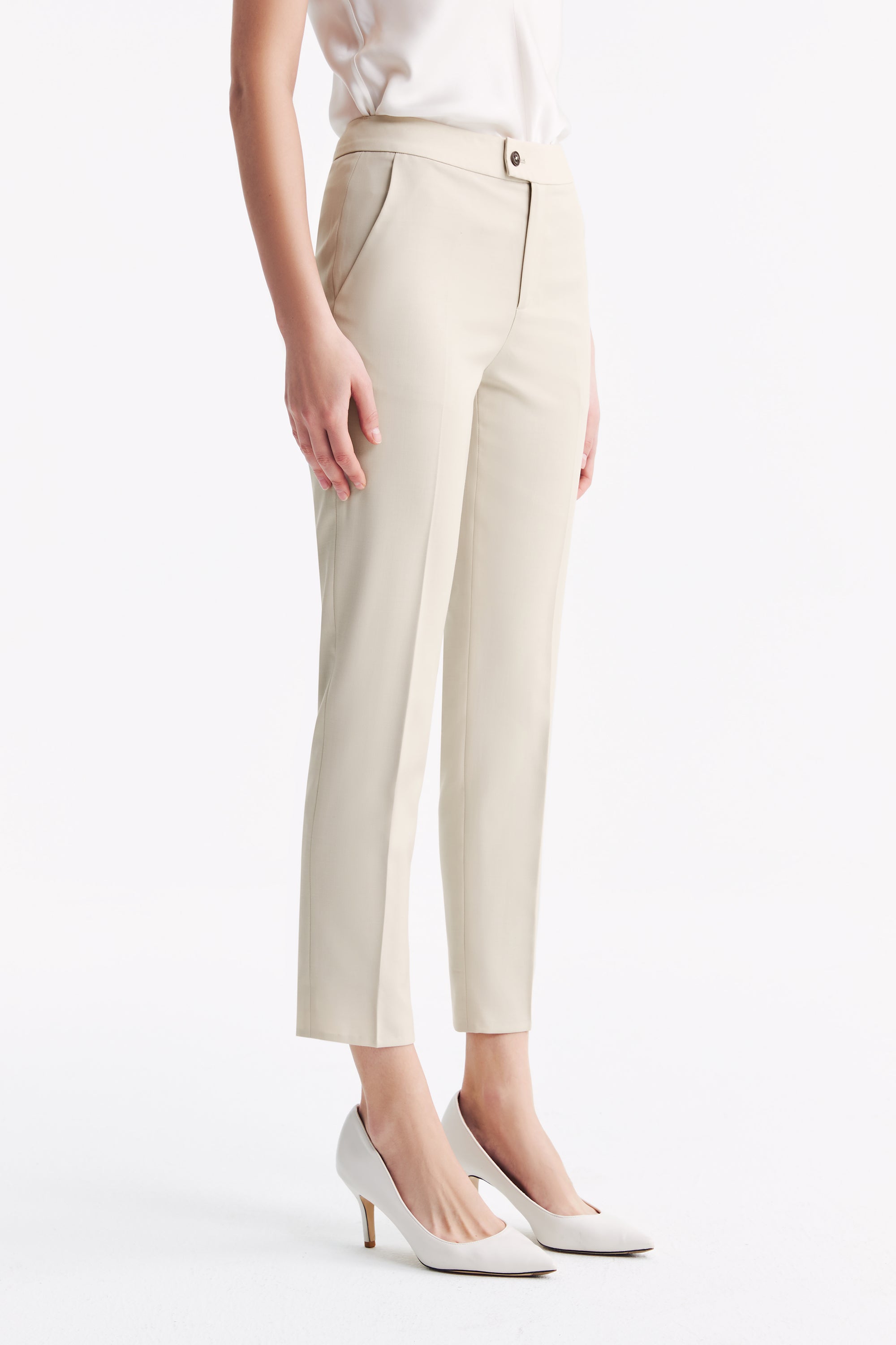 TieForHer - LC ELENA™ Tailored Slim-fit Cropped Trousers - Oatmeal - Trouser