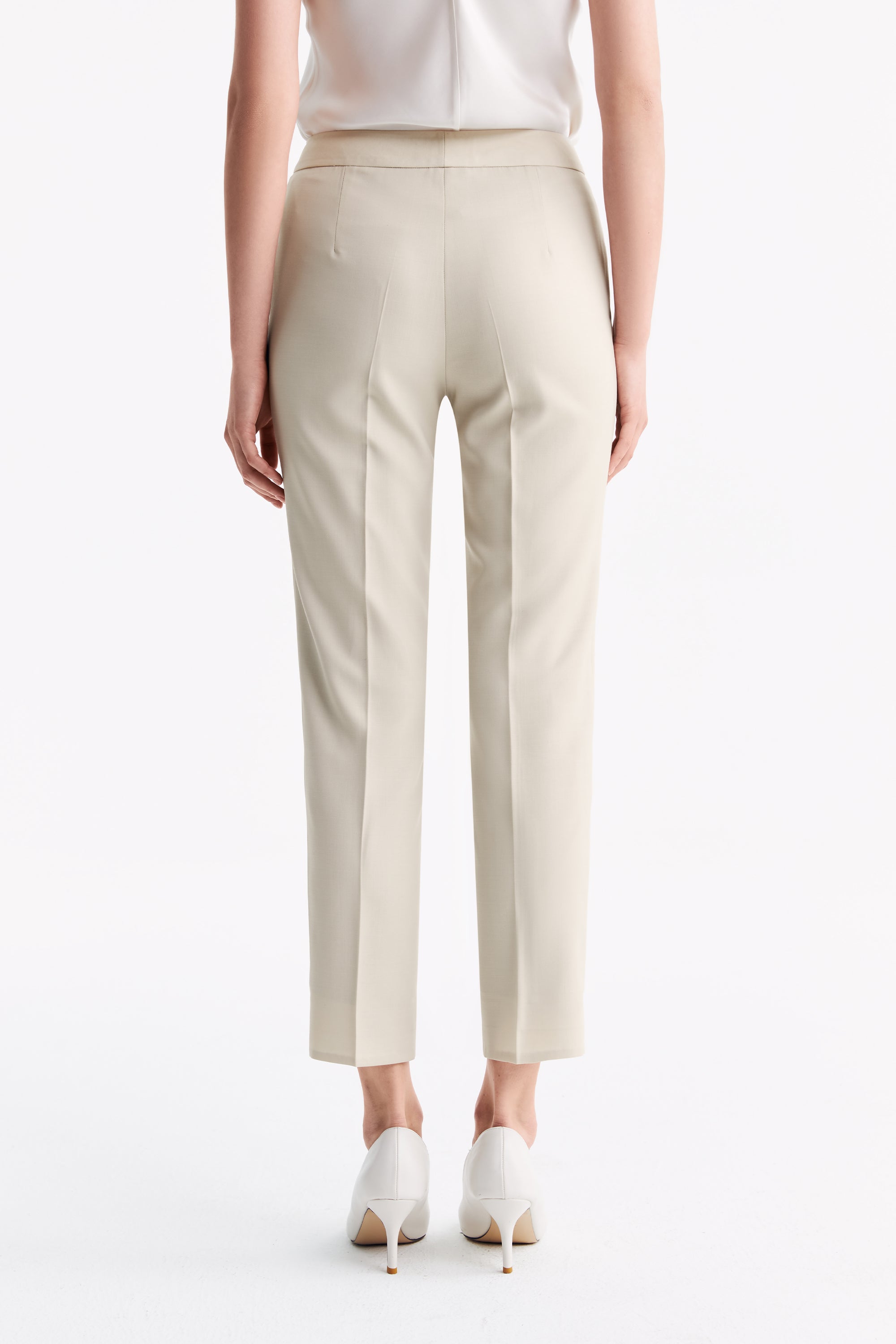 TieForHer - LC ELENA™ Tailored Slim-fit Cropped Trousers - Oatmeal - Trouser