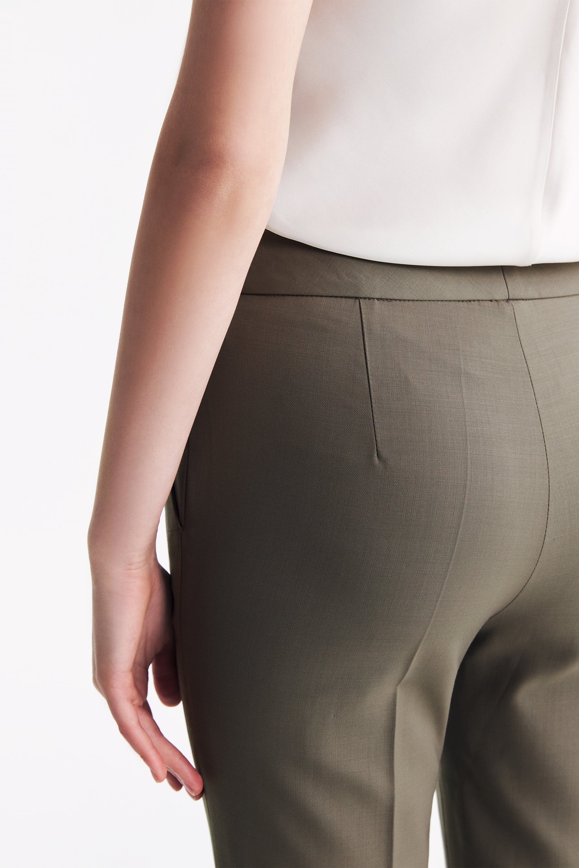 TieForHer - LC ELENA™ Tailored Slim-fit Cropped Trousers - Caterpillar Grey - Trouser