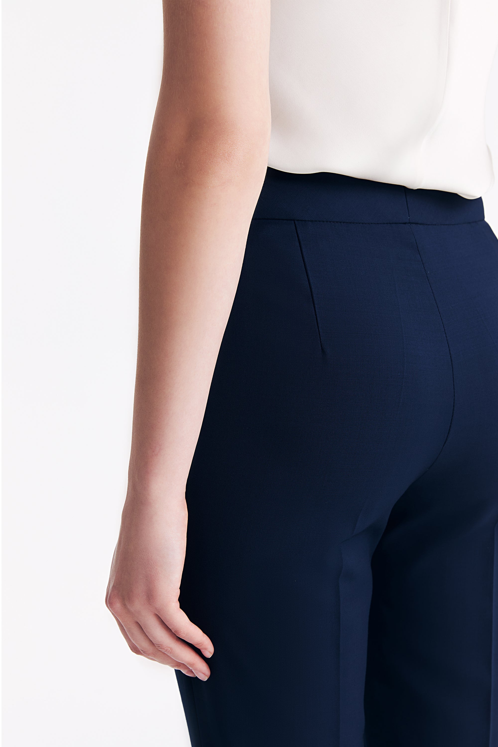 TieForHer - LC ELENA™ Tailored Slim-fit Cropped Trousers - Dark Blue - Trouser