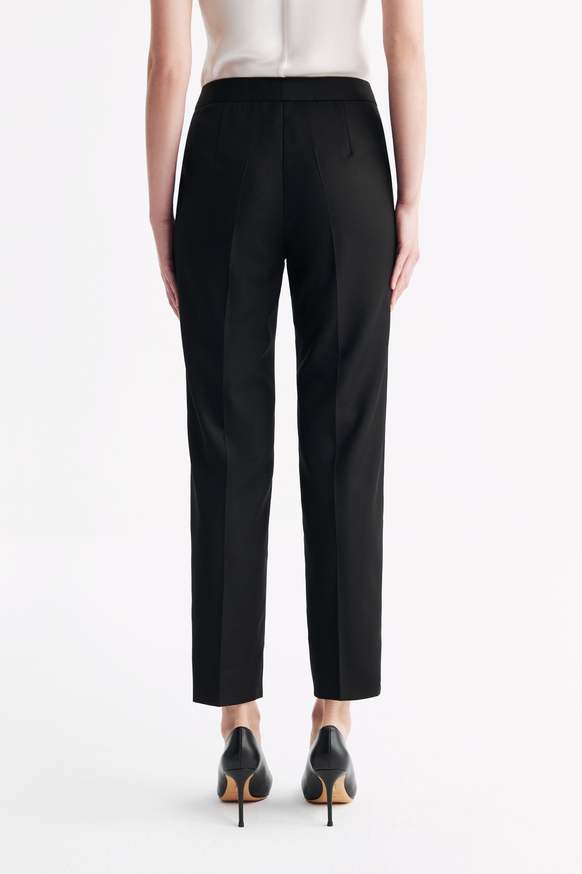 TieForHer - LC ELENA™ Tailored Slim-fit Cropped Trousers - Black - Trouser